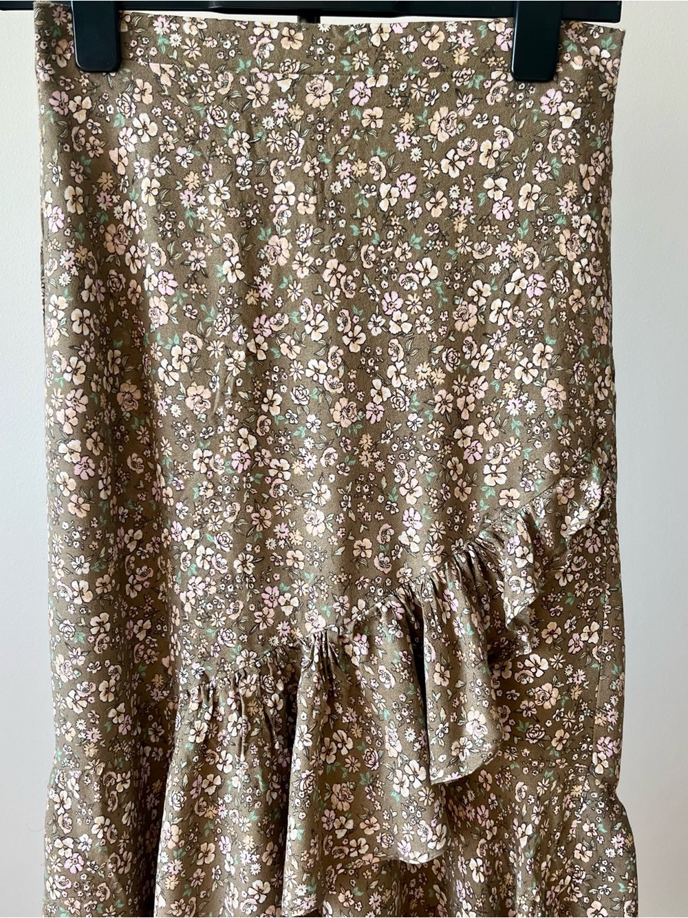 Ardene Boho Floral Ruffle High-Low Fairycore Ruffle Midi Skirt Medium - Picture 3 of 13